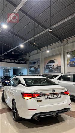 نيسان سنترا